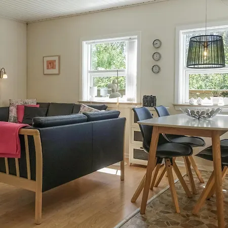 2 Bedroom Stunning In Holiday home Nexo